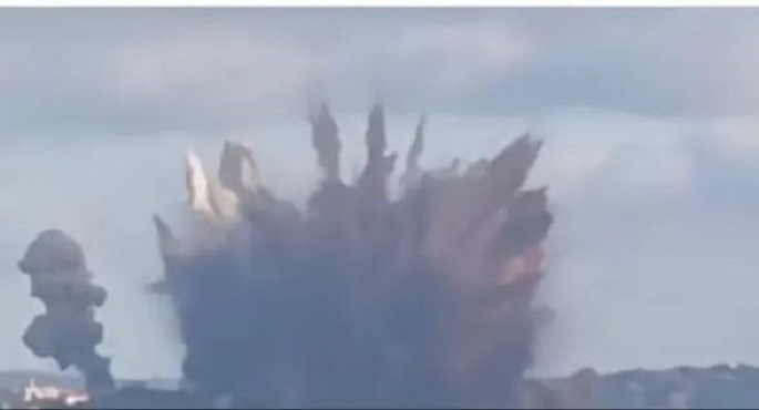 تصعيد إسرائيلى فى الجنوب اللبنانى: نسف فى القنطرة وغارات توقع إصابات فى صور وبنت جبيل