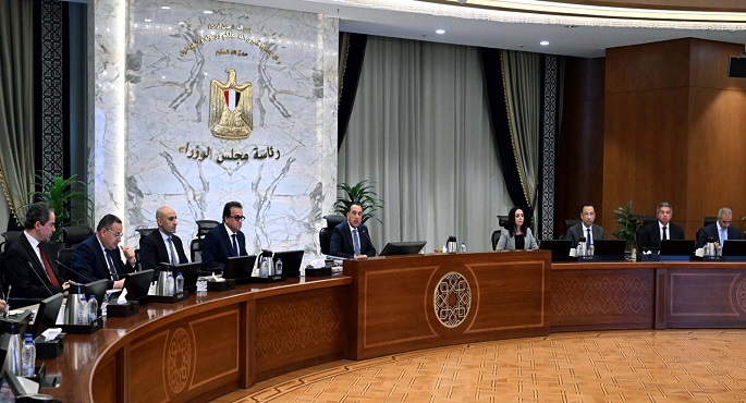 رئيس الوزراء يُتابع إجراءات مواجهة مخاطر المنصات والألعاب الإلكترونية لحماية النشء