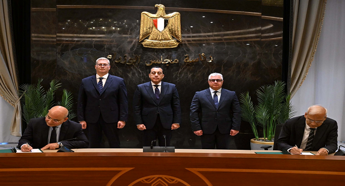 رئيس الوزراء يشهد توقيع عقد إنشاء مشروع “إندوراما مصر للأسمدة” بالمنطقة الاقتصادية لقناة السويس