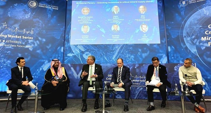 وزير البترول يشارك فى افتتاح منتدى المعادن الحرجة بتركيا