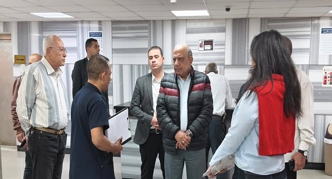 وزير الكهرباء يتفقد مستشفى الكهرباء بألماظة ويطمئن على تقديم الخدمات الصحية