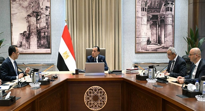 رئيس الوزراء يتابع الموقف التنفيذى للمبادرة الرئاسية “الرواد الرقميون”