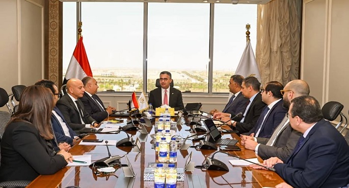 وزير الزراعة: نتعامل مع القمح باعتباره أمن قومى ورفع الاكتفاء الذاتى بنسبة 70