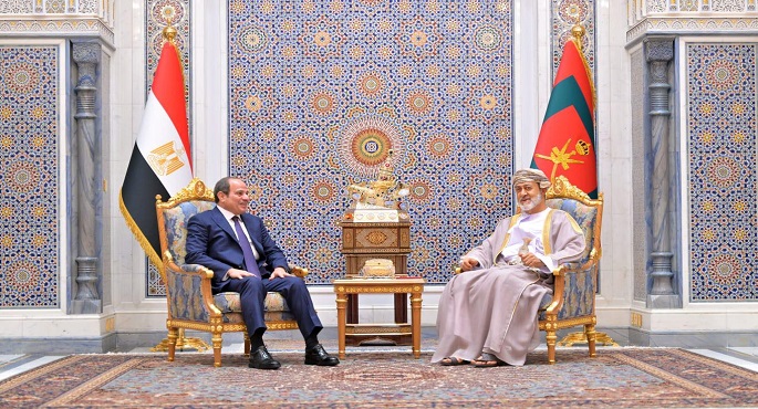 الرئيس السيسى يلتقى السلطان هثيم بن طارق ويؤكد دعم مصر وتضامنها الكامل مع سلطنة عُمان الشقيقة