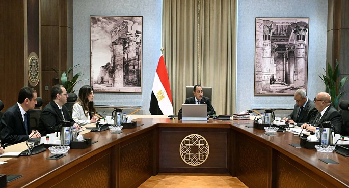 رئيس الوزراء: الحكومة تولى أهمية قصوى لمتابعة إجراءات تنظيم السوق العقارية