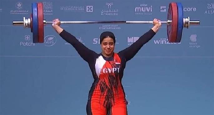 ذهبية جديدة لرفع الأثقال المصرية.. ورحمة أحمد ترفع رصيد الفراعنة إلى ٩ ميداليات عالمية