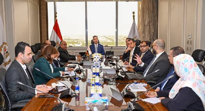 وزير التموين: نولى اهتمامًا كبيرًا بملف كارت الخدمات الحكومية الموحد