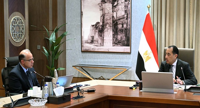 رئيس الوزراء يستعرض مع وزير الاستثمار والتجارة الخارجية عددا من ملفات العمل