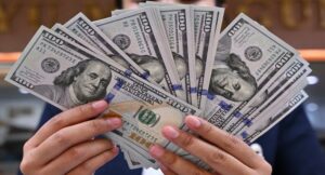 صناديق أسواق النقد العالمية تسجل أكبر تدفقات مع تزايد حذر المستثمرين