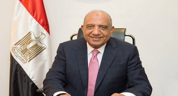 وزير الكهرباء يتابع عمل المنظومة المتكاملة لخدمات المواطنين