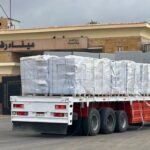 الهلال الأحمر المصرى يطلق قافلة "زاد العزة" 189 بحمولة أكثر من 3 آلاف طنا من المساعدات لدعم الأشقاء الفلسطينيين
