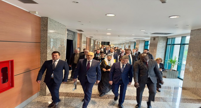 وزير الرى يصل إلى إسطنبول للمشاركة فى “منتدى إسطنبول الدولى الخامس للمياه”