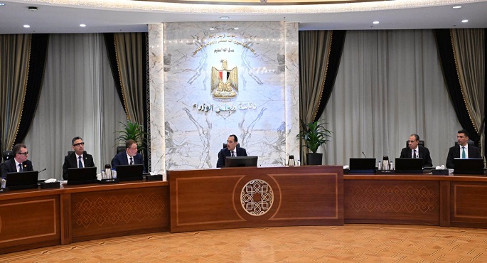رئيس الوزراء يؤكد استمرار العمل بالسياسات الداعمة لتمكين القطاع الخاص وزيادة مساهمته في النشاط الاقتصادى