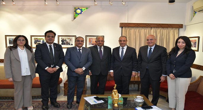 وزير الخارجية يؤكد لممثلى الشركات الهندية اهتمام مصر بجذب المزيد من الاستثمارات الأجنبية