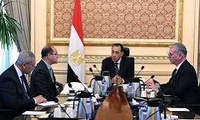 مدبولى يتابع استعدادات تلبية احتياجات محطات الكهرباء من الوقود خلال العيد والصيف