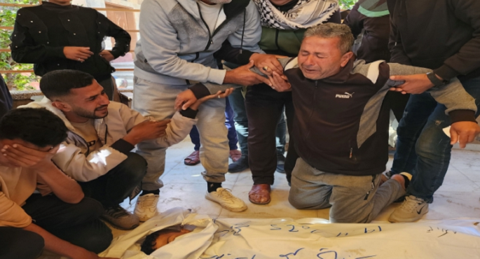 استشهاد 3 فلسطينيين فى قصف إسرائيلى على دير البلح بوسط غزة