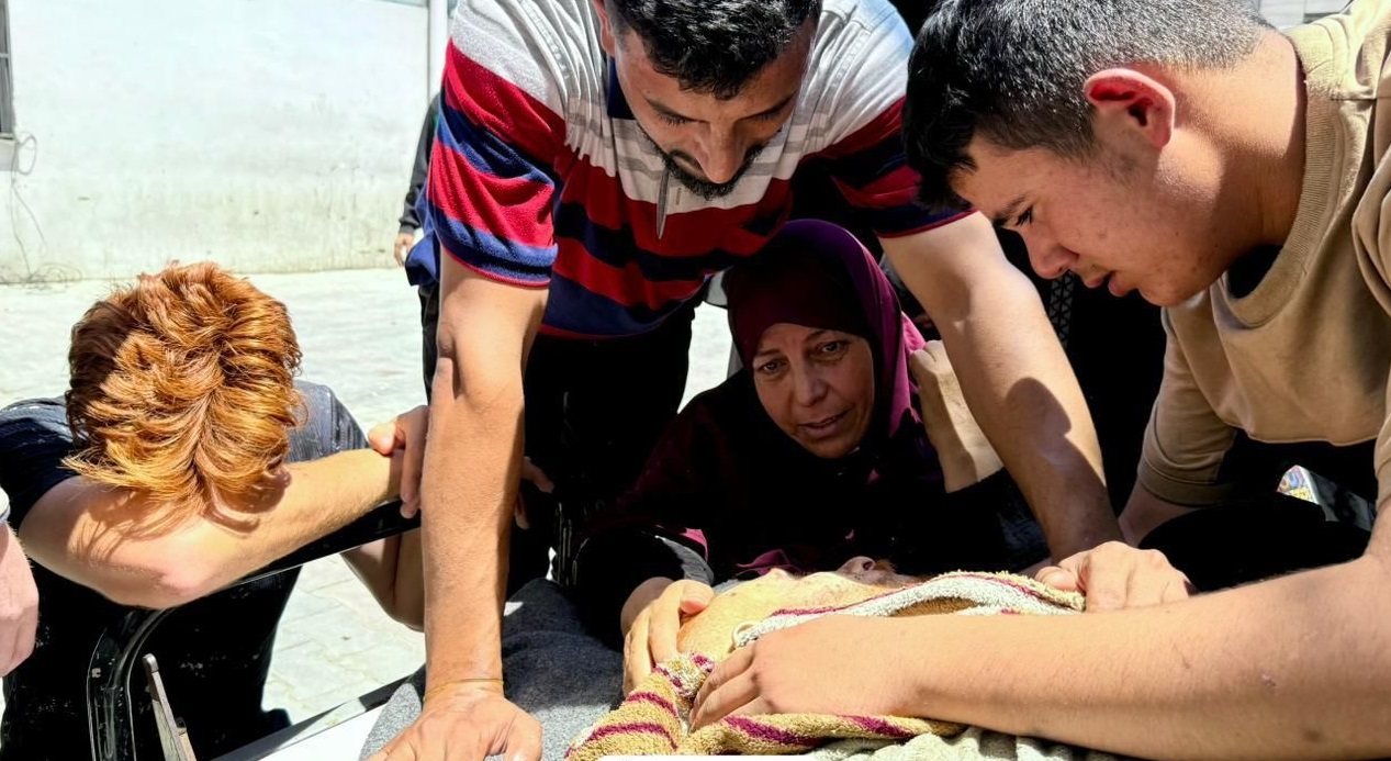 5 شهداء بينهم 3 من عائلة واحدة في قصف إسرائيلي على غزة