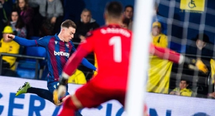 فياريال يحقق فوزا كبيرا على ليفانتى 5-1 فى الدورى الإسبانى