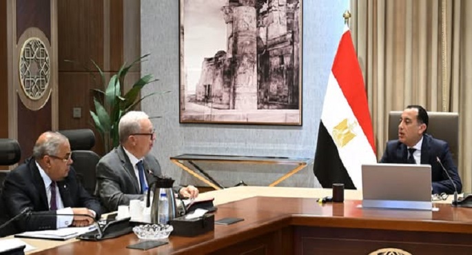 رئيس الوزراء يتابع مستجدات القيد المؤقت للشركات الحكومية فى البورصة وموقف تحديث وثيقة سياسة ملكية الدولة