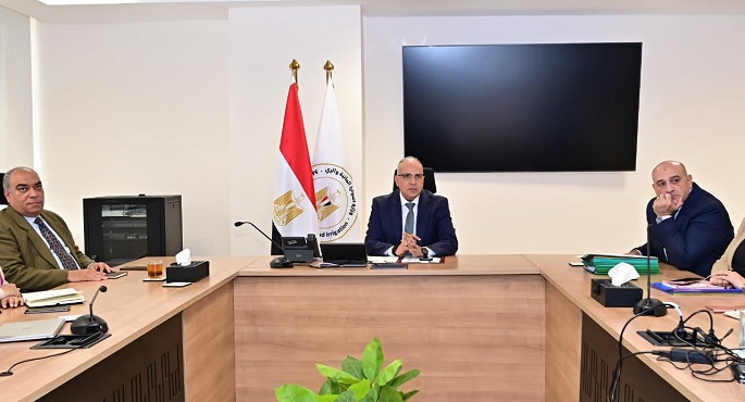 وزير الرى يتابع موقف مشروع “الموارد المائية غير التقليدية لإدارة مرنة للمياه” (RESWATER)