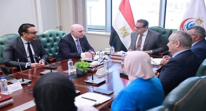 وزير الصحة يستقبل ممثلى شركات عالمية لبحث إنشاء مدينة «كابيتال ميد» الطبية