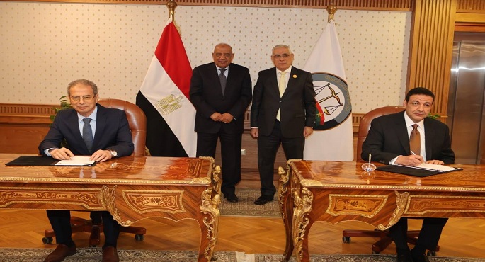 وزير الكهرباء والنائب العام يشهدان مراسم توقيع بروتوكول تعاون