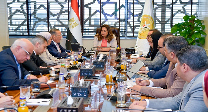 وزيرة التنمية المحلية والبيئة تبحث فرص الاستثمار المستدام بشرم الشيخ