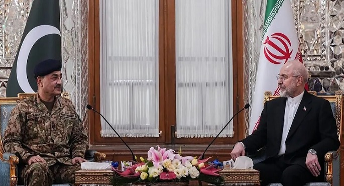 على وقع تهديدات ترامب.. إيران تعلن إرسال رد على أحدث مقترح أميركى لإنهاء الحرب عبر باكستان