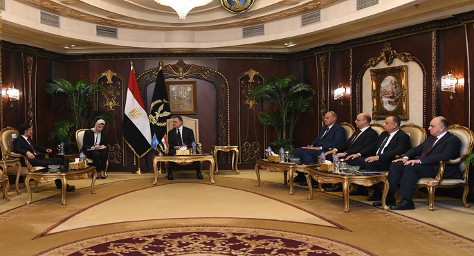 وزير الداخلية