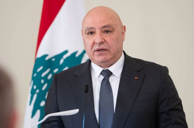 الرئيس اللبنانى: المرحلة الراهنة تستدعى التكاتف وتجاوز الخلافات الطائفية
