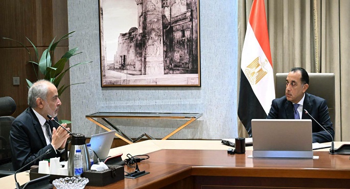 رئيس الوزراء يتابع مخطط تطوير منطقة نزلة السمان ومشروع إحياء "قرافة المماليك"