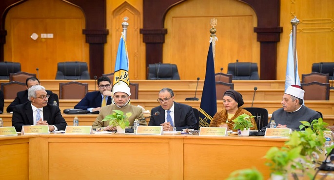 وزير الخارجية يفتتح المائدة المستديرة الأولى لمبادرة حول الذكاء الاصطناعى