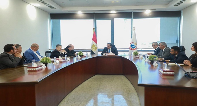وزير الصحة يبحث مع مجموعة "إنفينشور" تنفيذ مدينتين طبيتين بالعاصمة الجديدة والعلمين