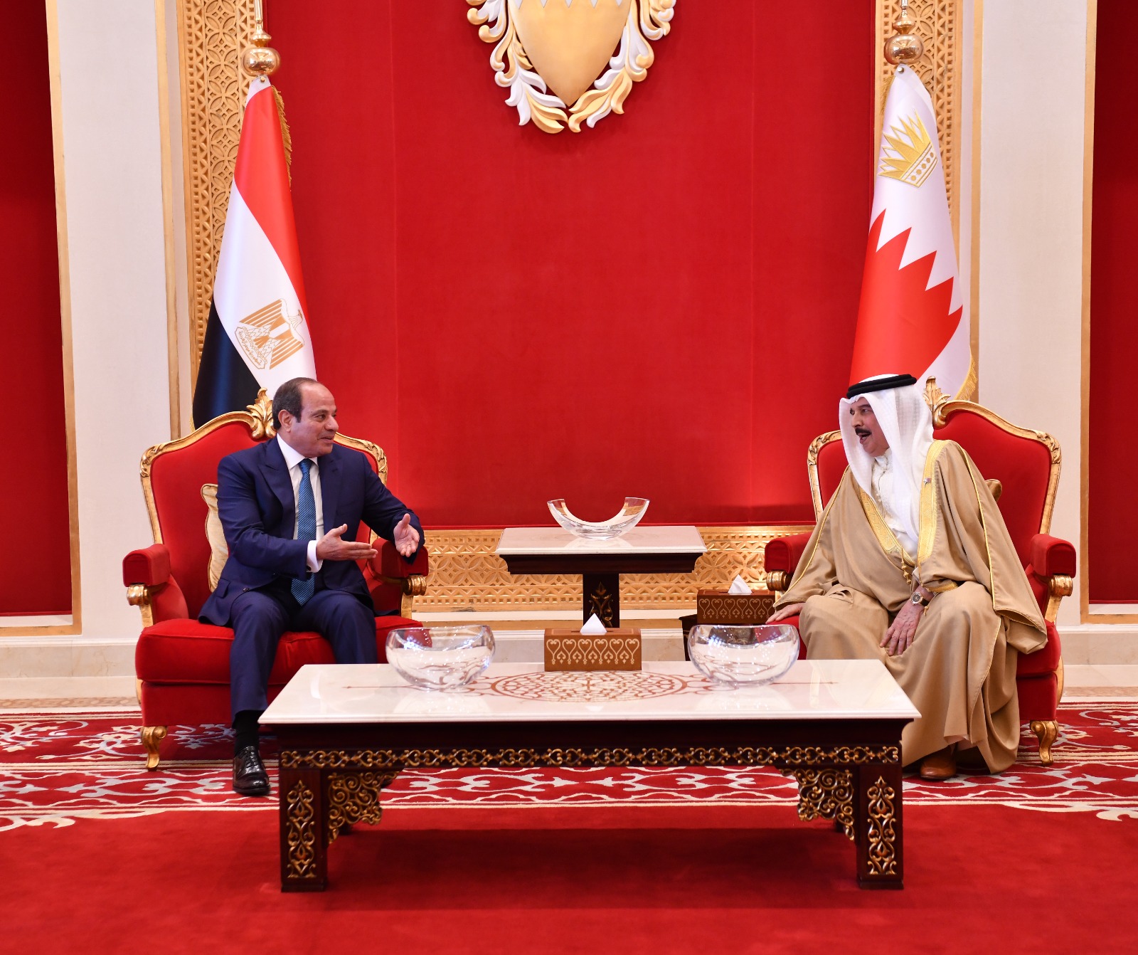 الرئيس السيسى يزور البحرين لتأكيد تضامن مصر الكامل مع المملكة فى ظل الأوضاع الإقليمية الراهنة