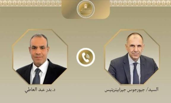 وزير الخارجية يبحث هاتفيا مع نظيره اليونانى تعزيز العلاقات الثنائية ومستجدات الأوضاع الإقليمية