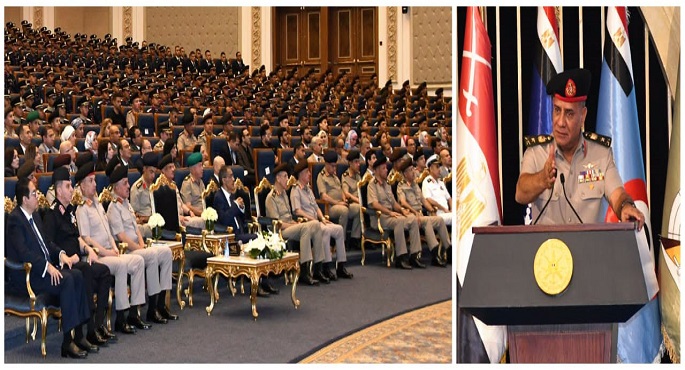 وزير الدفاع الكليات العسكرية