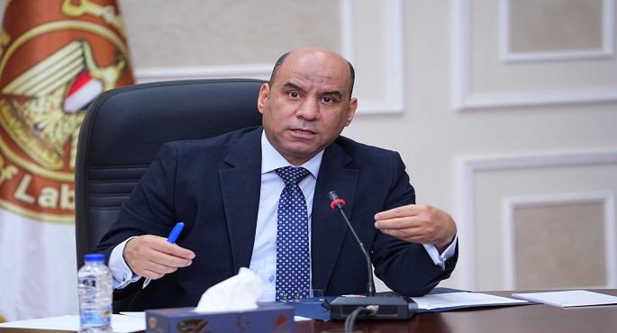 وزير العمل: الخميس المقبل إجازة رسمية مدفوعة الأجر للعاملين بالقطاع الخاص بمناسبة ذكرى ثورة 23 يوليو