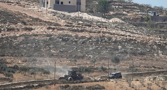 رئيس الوزراء الفلسطينى يوجه بدعم صمود "قصرة" مع تصاعد اعتداءات المستوطنين وإقامة بؤرة استيطانية جديدة شرق رام الله