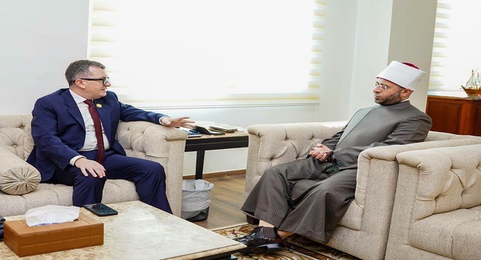 وزيرا الأوقاف والتخطيط يبحثان تعزيز التعاون المشترك لدعم جهود التنمية