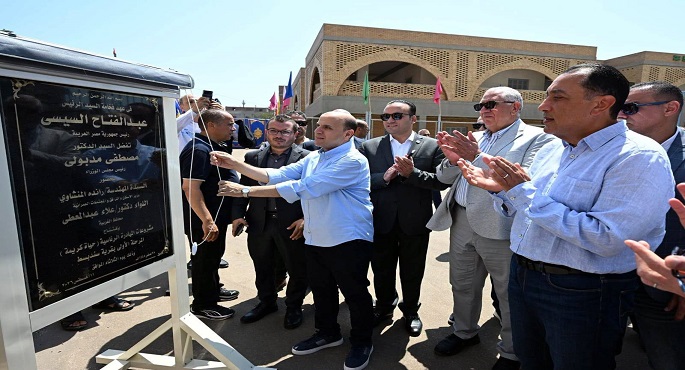 رئيس الوزراء يفتتح مجمع الخدمات الحكومية بسندبسط ضمن مشروعات "حياة كريمة"