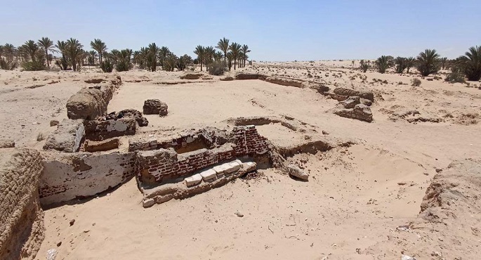 الآثار: الكشف عن بقايا خان طريق بمدينة "عسيلة" بشمال سيناء على الدرب السلطاني