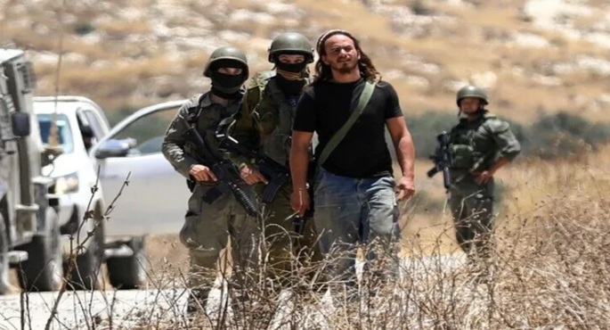 الاحتلال الإسرائيلي يواصل اعتداءاته في عدد من محافظات الضفة الغربية