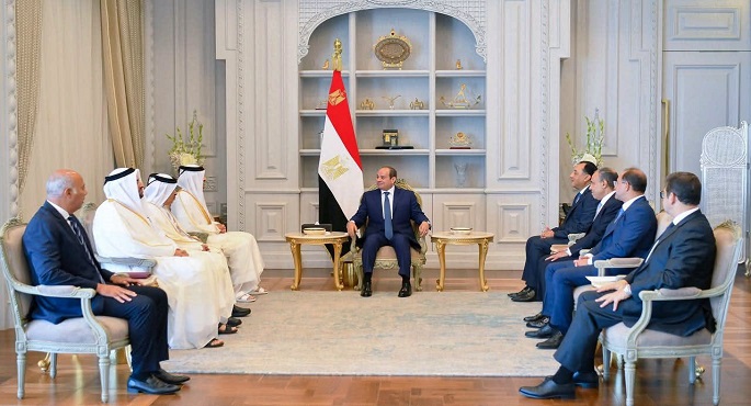 السيسى : مصر تتطلع لزيادة الاستثمارات القطرية فى المجالات المختلفة