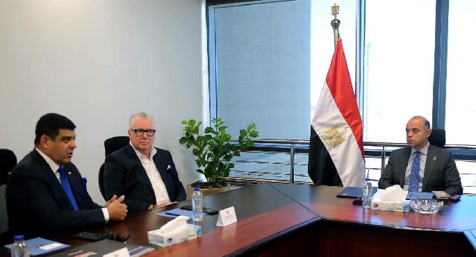 وزير الاستثمار يبحث مع قيادات شركتى «فوربس» و«ماجنوم» تطورات مشروع برج فوربس الدولى