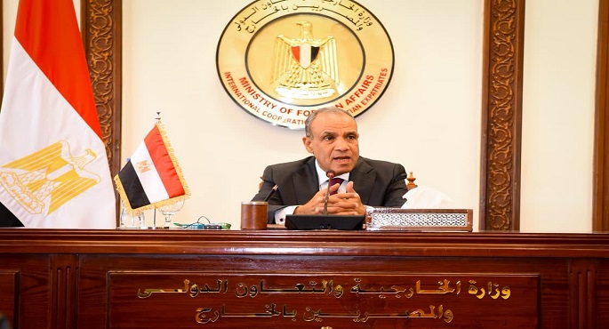 وزير الخارجية يعقد جلسة إحاطة موسعة للمراسلين الأجانب وممثلي وسائل الإعلام الإقليمية والدولية