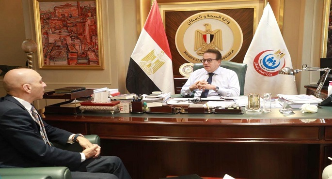 وزير الصحة يبحث مع سفير مصر لدى لبنان سبل تعزيز التعاون الصحى