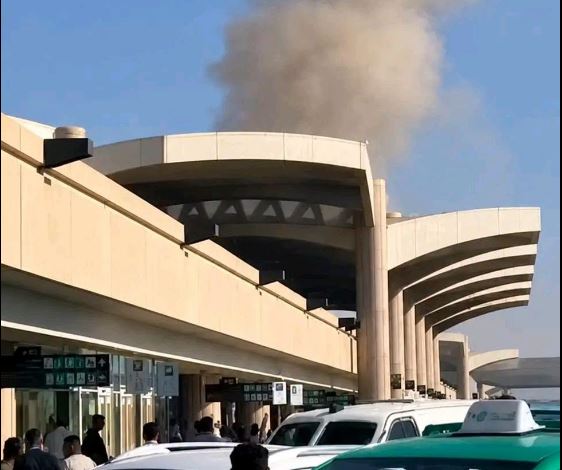 عدة مصابين فى انفجار بمطار الرياض ومصدر دبلوماسى يتهم الحوثيين بقصفه