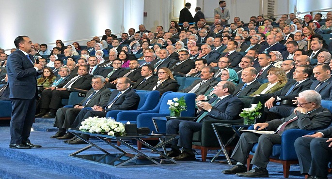 خلال جلسة "مسيرة الطاقة المصرية.. إنجازات وطنية وآفاق المستقبل".. الرئيس السيسى: الدولة تتحمل الجزء الأكبر من تكلفة الطاقة الحقيقية التى يتم توفيرها