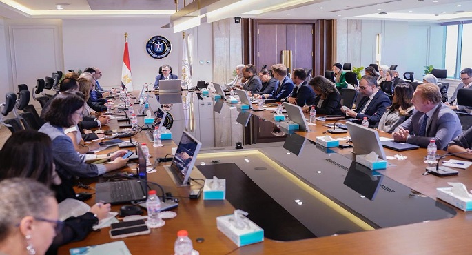وزير التخطيط يبحث مع مؤسسات التمويل ووكالات التصنيف الدولية ملامح البرنامج الوطنى للتحول الاقتصادى