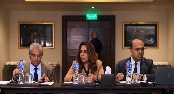 منال عوض تعقد اجتماعاً تشاورياً حول آخر مستجدات منظومة “المسؤولية الممتدة للمنتج”
